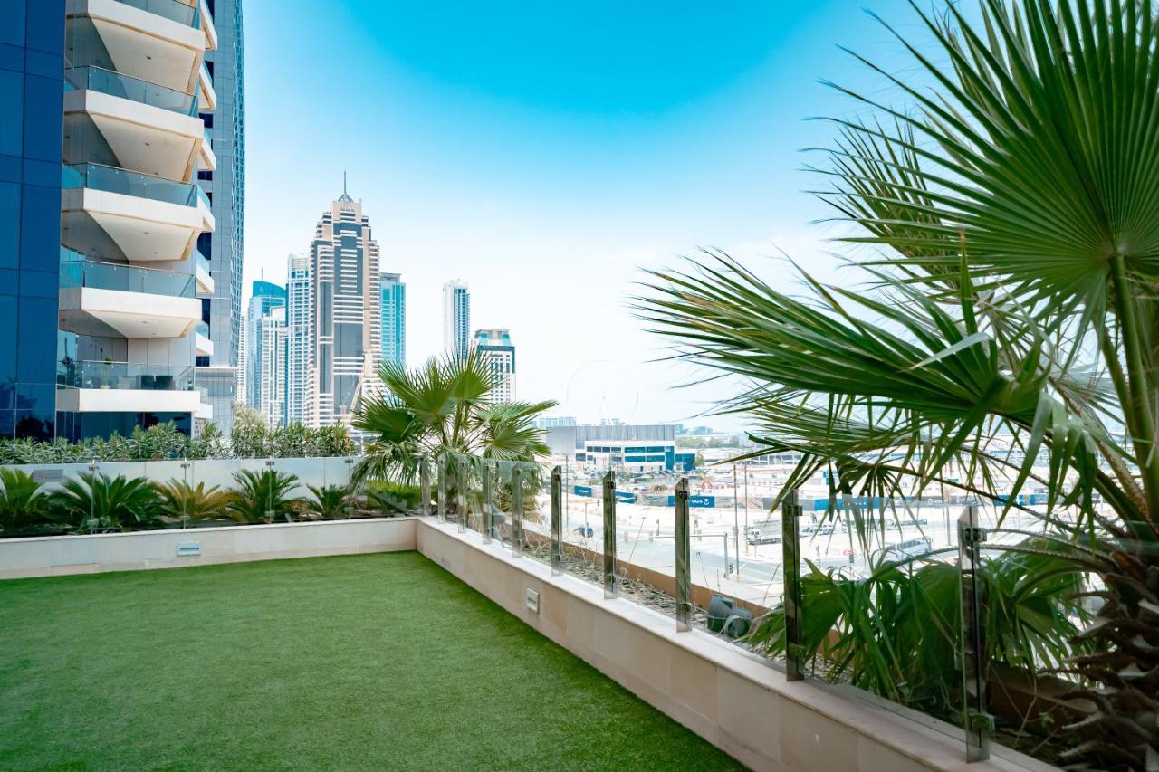 Higuests - Chic Apt With Spectacular Aerial Sea Views Apartment Dubai Ngoại thất bức ảnh